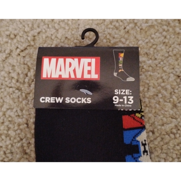 Marvel Crew Socks - Picture 2 of 4